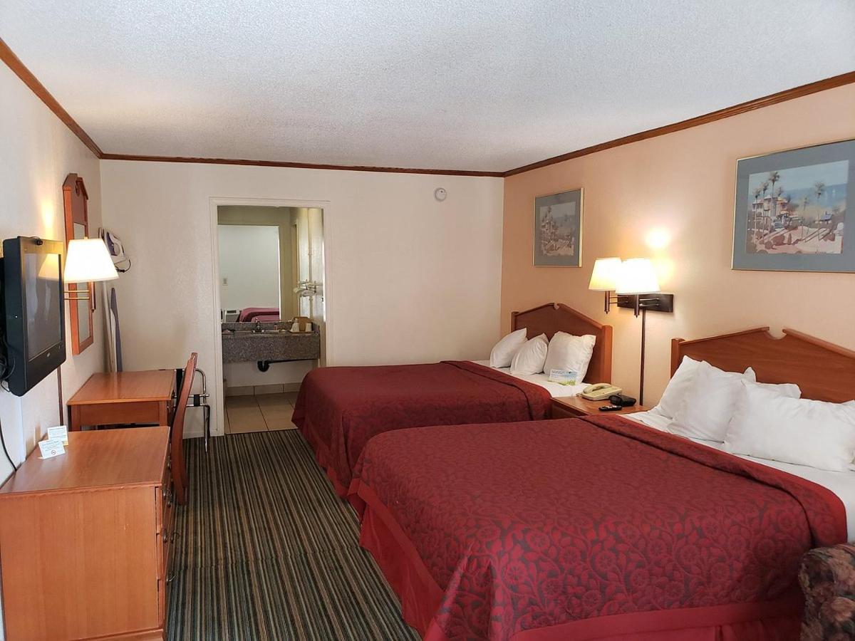Economy Hotel Wichita- Florence St エクステリア 写真